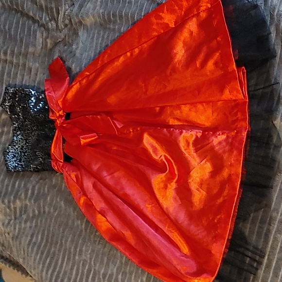 3/$40 Marc & Maddie Dress - Picture 5 of 7